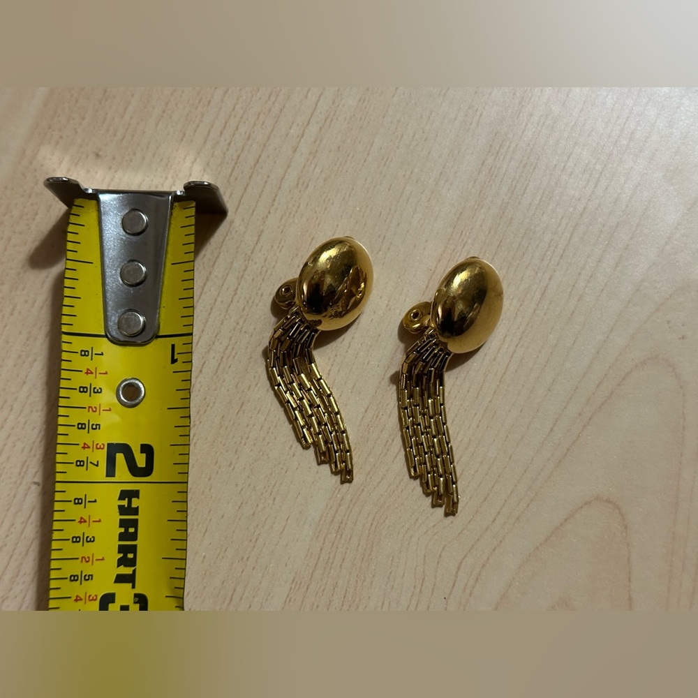 1970 Vintage Signed Monet Gold Tone Tassel Clip On Earrings